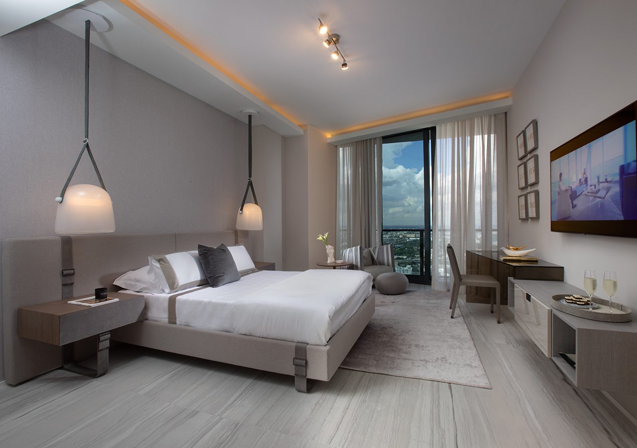 08-MORADA-Tropical-Future-Lovers